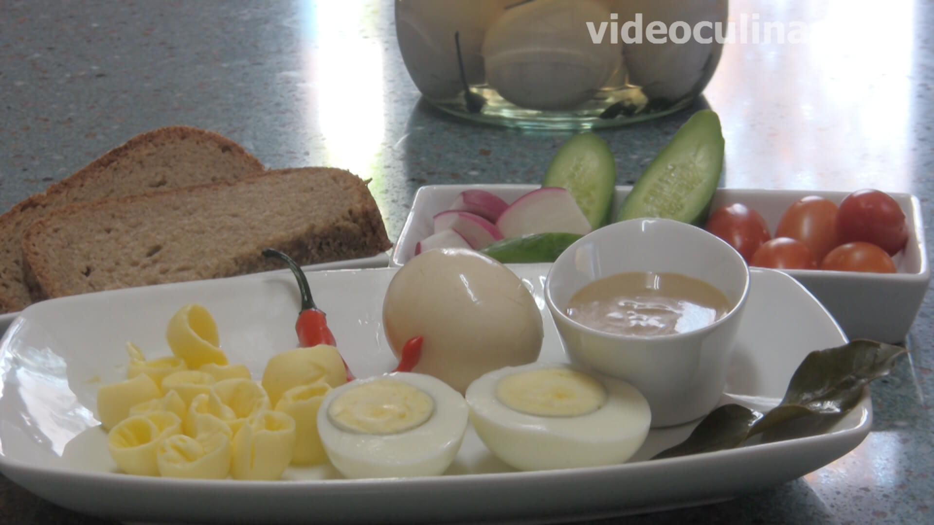 Старинный рецепт маринованных яиц